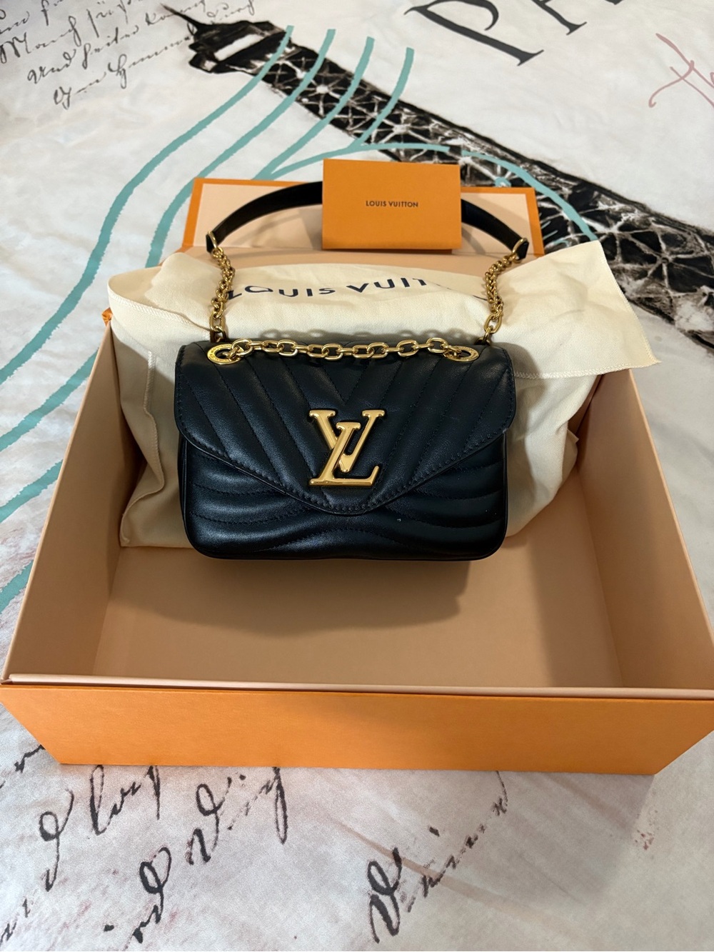 Louis Vuitton Black Quilted Crossbody with Gold Chain and LV Logo - Picture 7 of 7